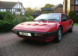 Ferrari Mondial, Sportowy, Model