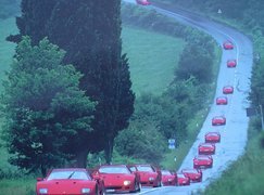 Zlot, Ferrari F 40, Droga
