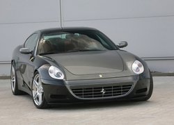 Szare, Ferrari 612 Scaglietti, Maska