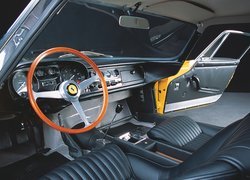 Ferrari 275, Wnętrze