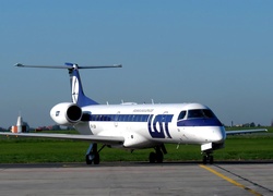 Embraer 145, LOT