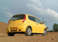 Żółte, Fiat Punto II