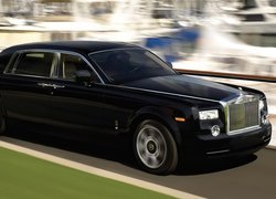 Czarny, Rolls-Royce Phantom, Limuzyna