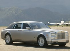 Rolls-Royce Phantom, Lotnisko