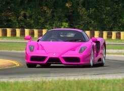 Różowe, Ferrari, Enzo