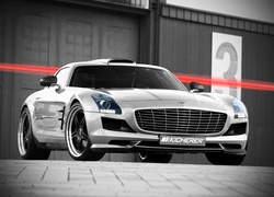 Mercedes SLS, Grill, Kicherer