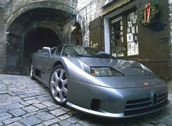 Bugatti EB 110, Maska, Reflektory