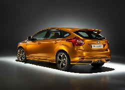 Ford Focus ST, Spojler, Dachowy