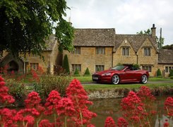 Aston Martin DBS Volante