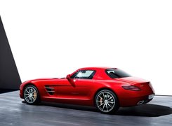 Mercedes Benz SLS, AMG