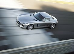 Mercedes Benz SLS, Tor