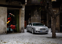 Reklama, Bentley Continental GT