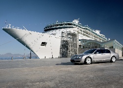 Bentley Continental Flying Spur, Luksusowy, Prom