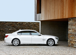 BMW 760Li, F01