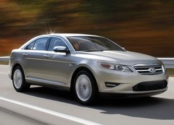 Ford Taurus, Test