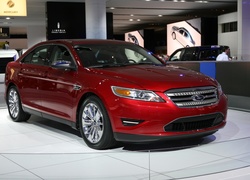 Ford Taurus, Salon, Genewa