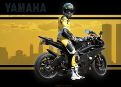 Czarna, Yamaha R1, Alpinestars