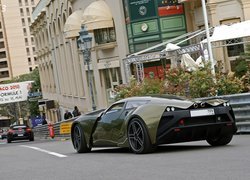 Marussia B2, Miasto, Ulica