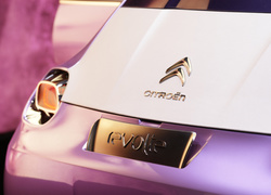 Logo, Citroen Revolte