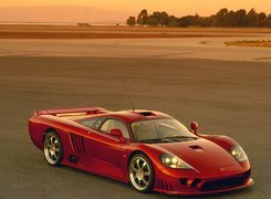 Saleen S7, Płyta, Lotniska