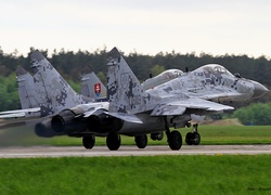 MiG-29, Start, Zespołowy