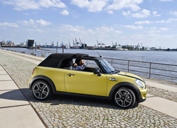 Mini Cooper Cabrio, Uchylony, Dach