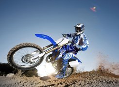 Cross ,Yamaha YZ125, Buty, Ochraniacze