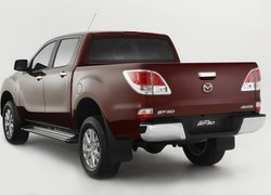 Mazda BT‑50, Paka