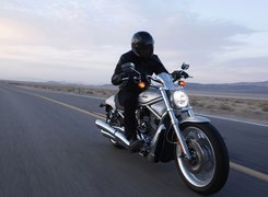 Harley Davidson V-Rod, Trasa
