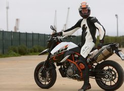 KTM 990 Supermoto