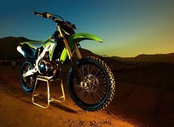 Kawasaki KX250F, Stojak, Błotnik