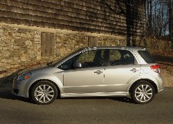 Srebrne, Suzuki SX4, Hatchback