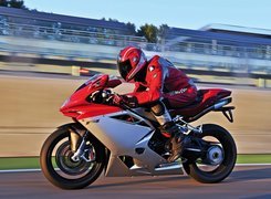 MV Agusta F4, Kombinezon, Jednoczęściowy