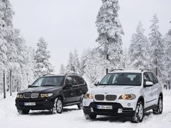 BMW E53 vs E70