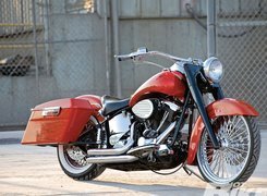 Harley Davidson Fat Boy, Kufry, Boczne