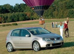 Golf 5, Białe Klosze, Balon