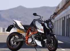 KTM 990 Super Duke R, Pomarańczowa, Rama