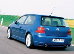 Volkswagen Golf 5, R32