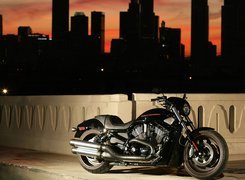 Harley-Davidson VRSC Night Rod Special, Cruiser, Miasto