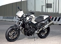 BMW F800R, Sety, Bak