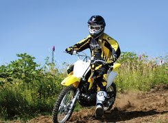 Suzuki DRZ 125, Zawody