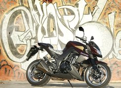 Kawasaki Z1000, Graffiti, Blok, Silnika