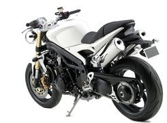 Triumph Speed Triple, Łańcuch, Napęd