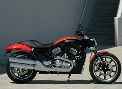 Harley Davidson Street Rod, Chromowane, Rury