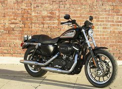 Czarny, Harley Davidson Sportster XL883R