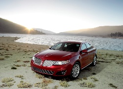 Lincoln Mark MKS