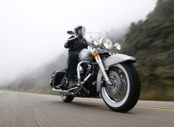 Harley Davidson Road King Classic, Droga, Test