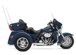 Harley Davidson Tri Glide Ultra Classic, Opony, Dunlop