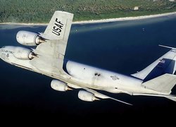 Boeing KC-135R, Nawrót, Skrzydła