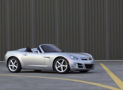 Saturn Sky, Szyba